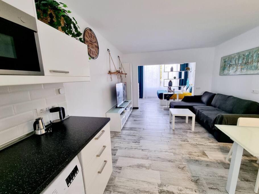 Apartamento Smeraldo 11 Playa Roca กอสตา เตกีสเซ ภายนอก รูปภาพ