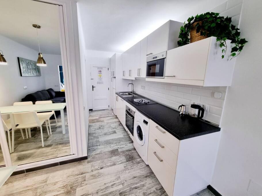 Apartamento Smeraldo 11 Playa Roca กอสตา เตกีสเซ ภายนอก รูปภาพ